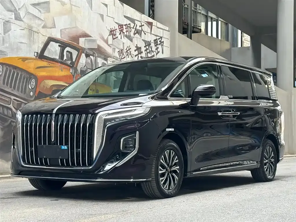Hongqi HQ9 — фото 1