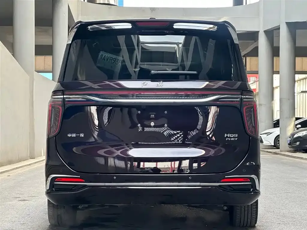 Hongqi HQ9 — фото 2