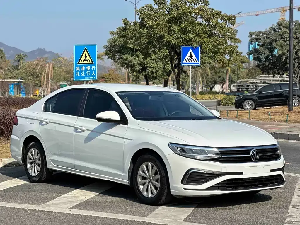 Volkswagen Bora — фото 10