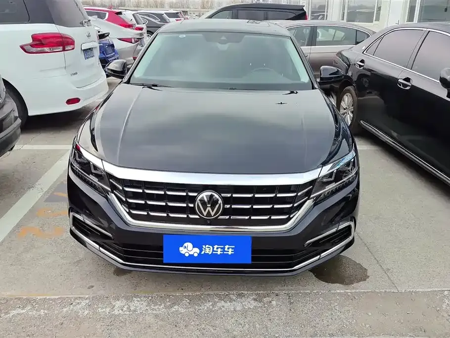 Volkswagen Passat — фото 8
