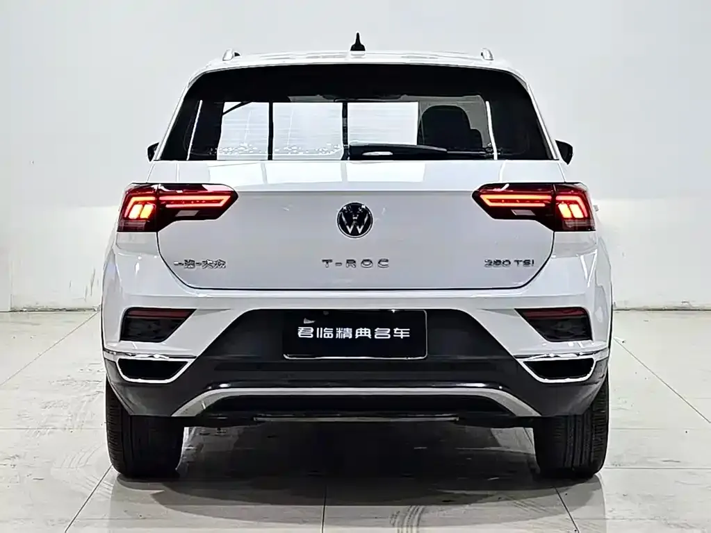 Volkswagen T-Roc — фото 3
