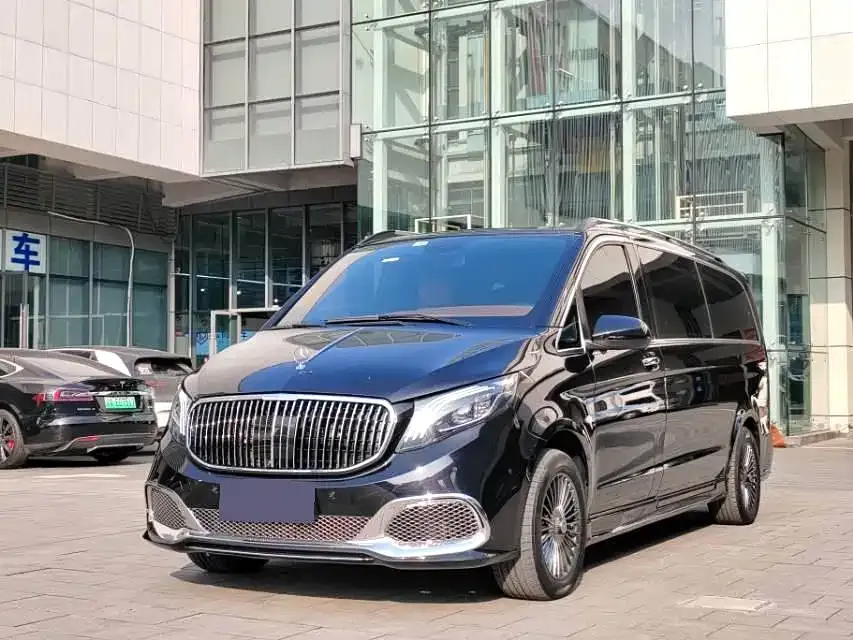 Mercedes-Benz Vito — фото 1