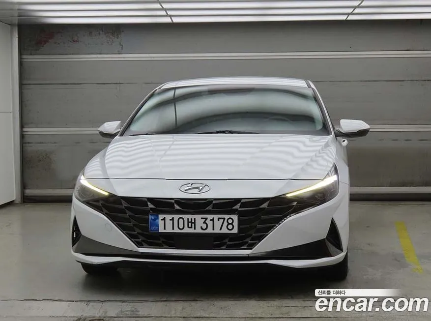 Hyundai AVANTE — фото 3
