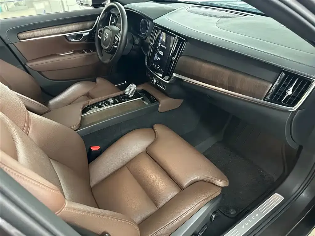 Volvo S90 — фото 6