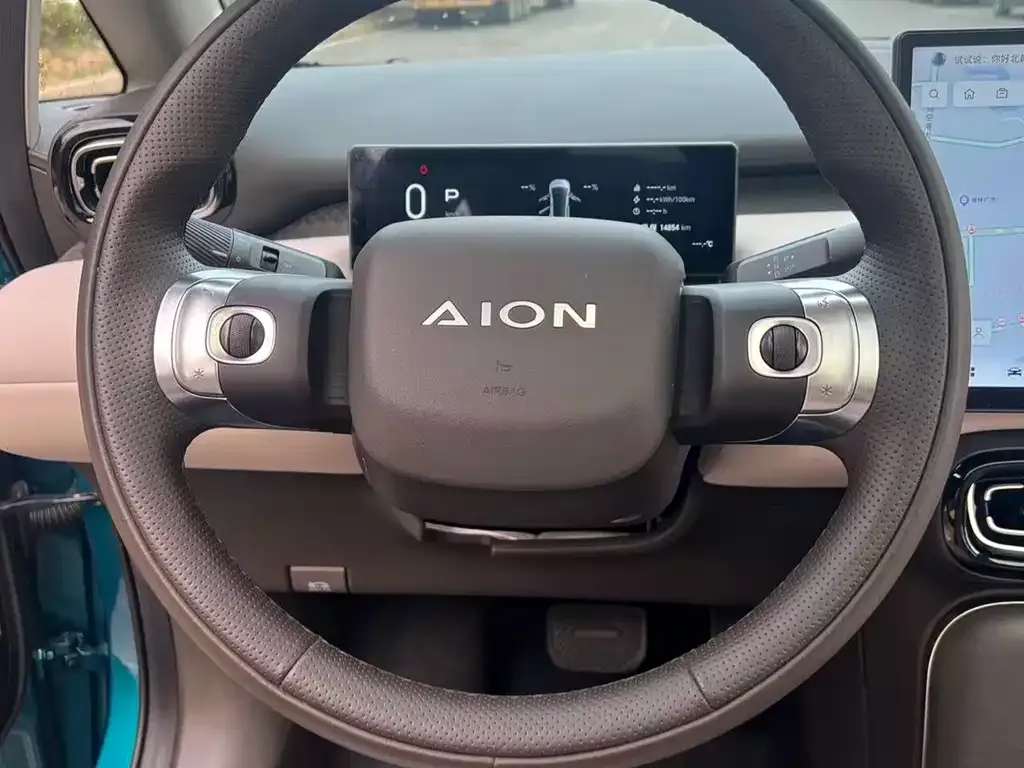 Aion UT — фото 2