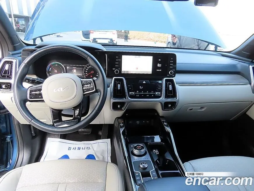 Kia Sorento — фото 5