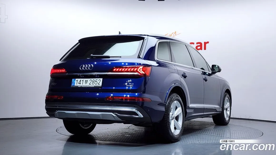 Audi Q7 — фото 3