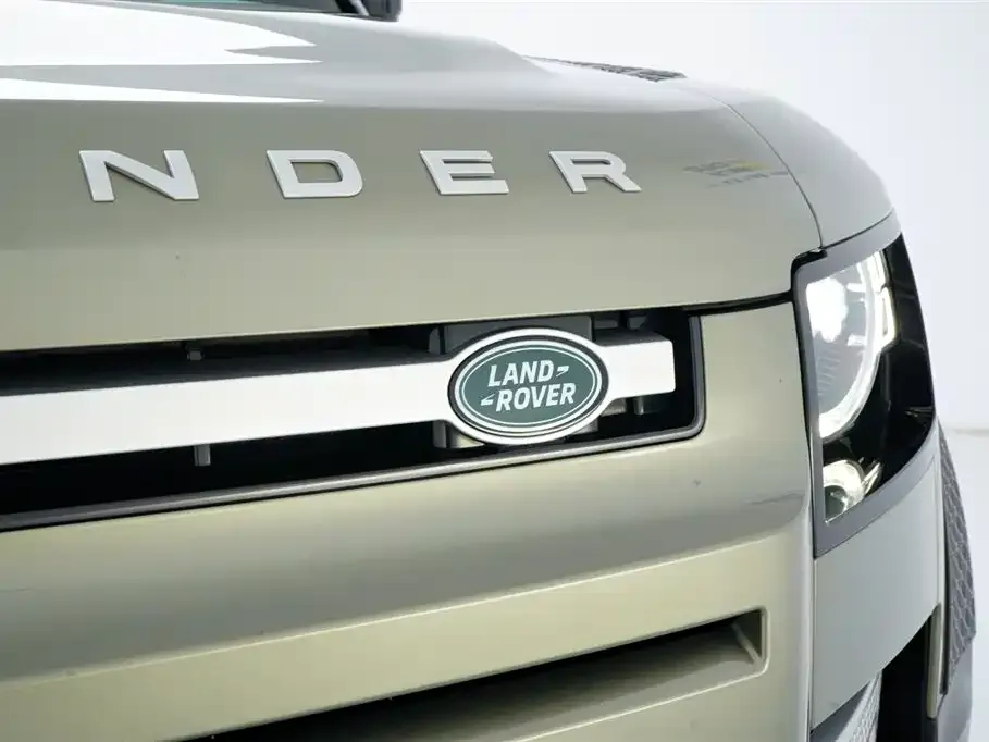 Land Rover Defender — фото 2