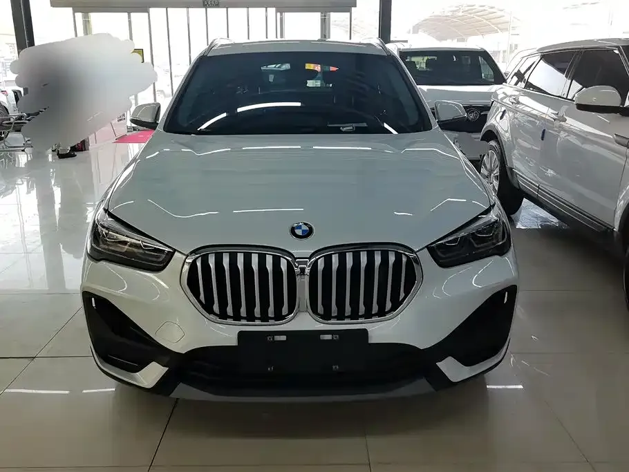 BMW X1 — фото 4