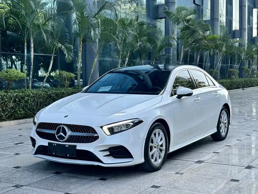 Mercedes-Benz A-Class — фото 1