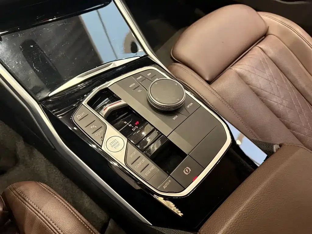 BMW 3 Series — фото 10