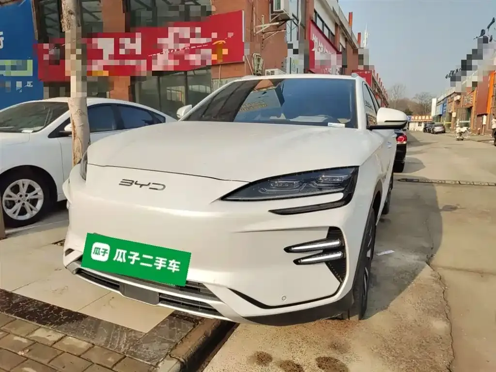 BYD PLUS New Energy — фото 1