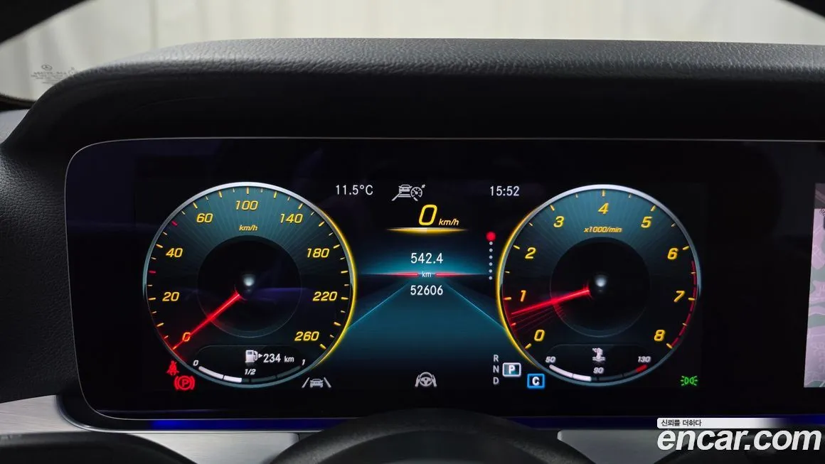Mercedes-Benz E-Class — фото 5