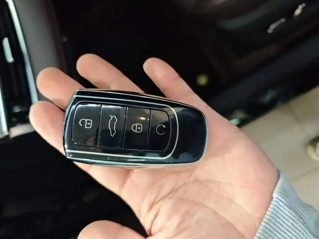 Chery Tiggo 8 PRO — фото 2
