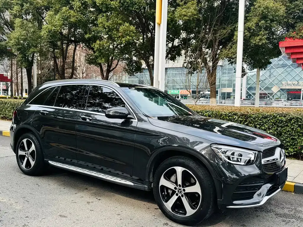 Mercedes-Benz GLC — фото 9