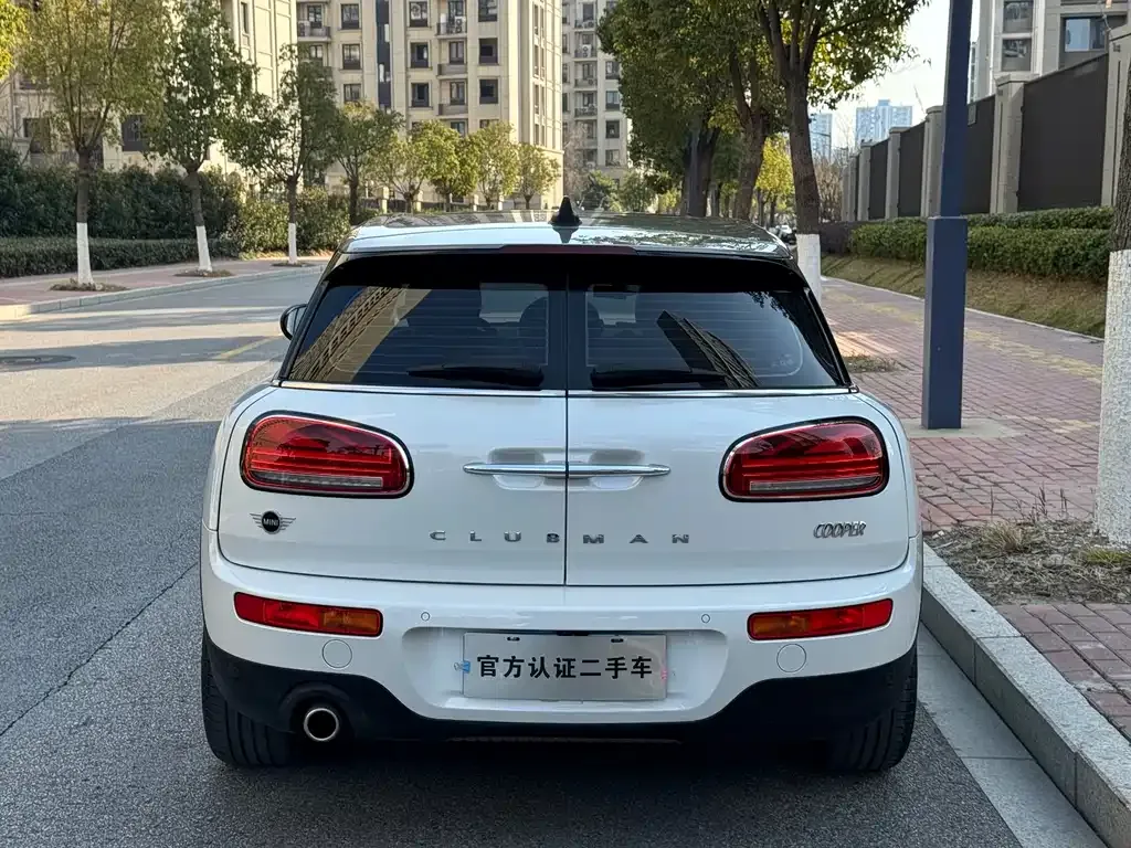 MINI Clubman — фото 4