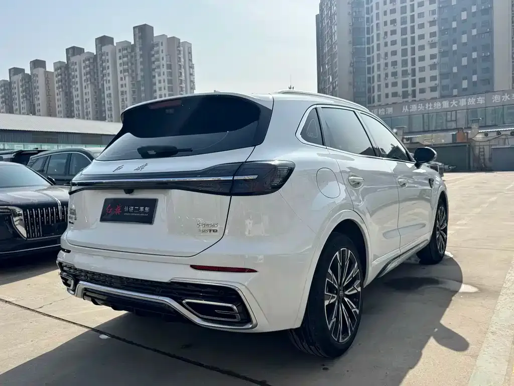 Hongqi HS5 — фото 4