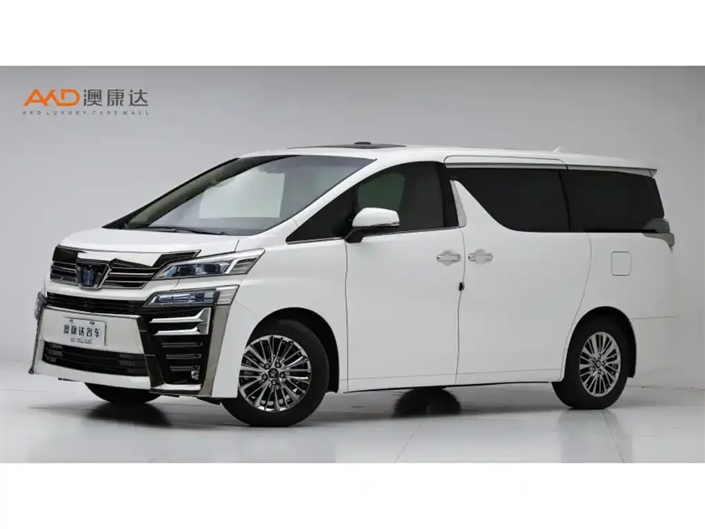 Toyota Vellfire — фото 1
