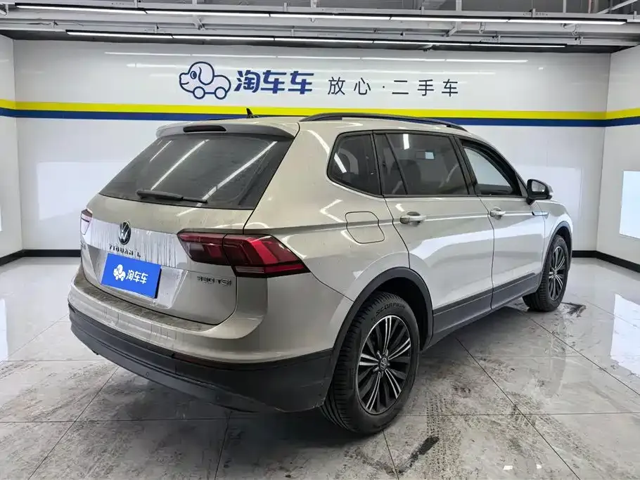 Volkswagen Tiguan L — фото 5