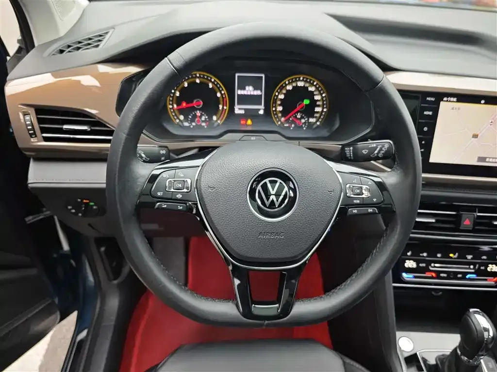 Volkswagen Tharu — фото 4