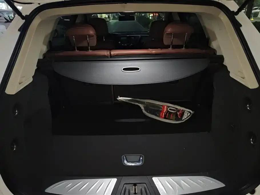 Buick Envision Plus — фото 9