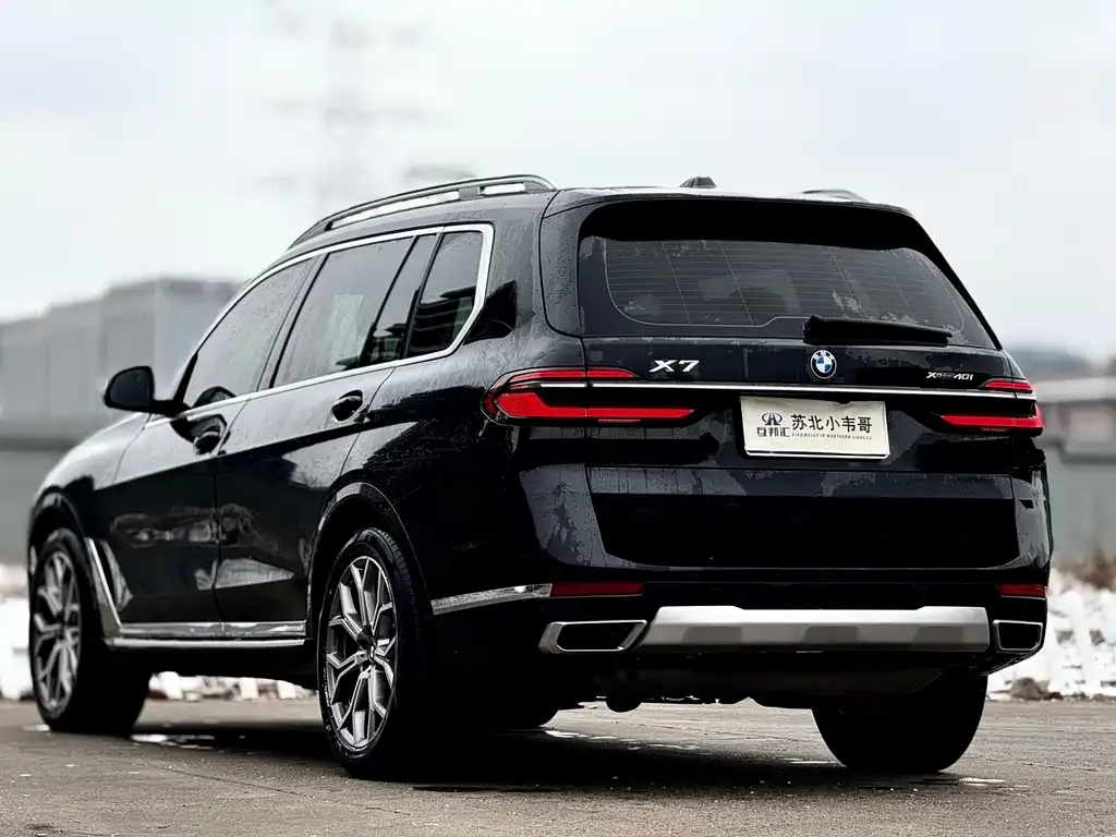 BMW X7 — фото 10