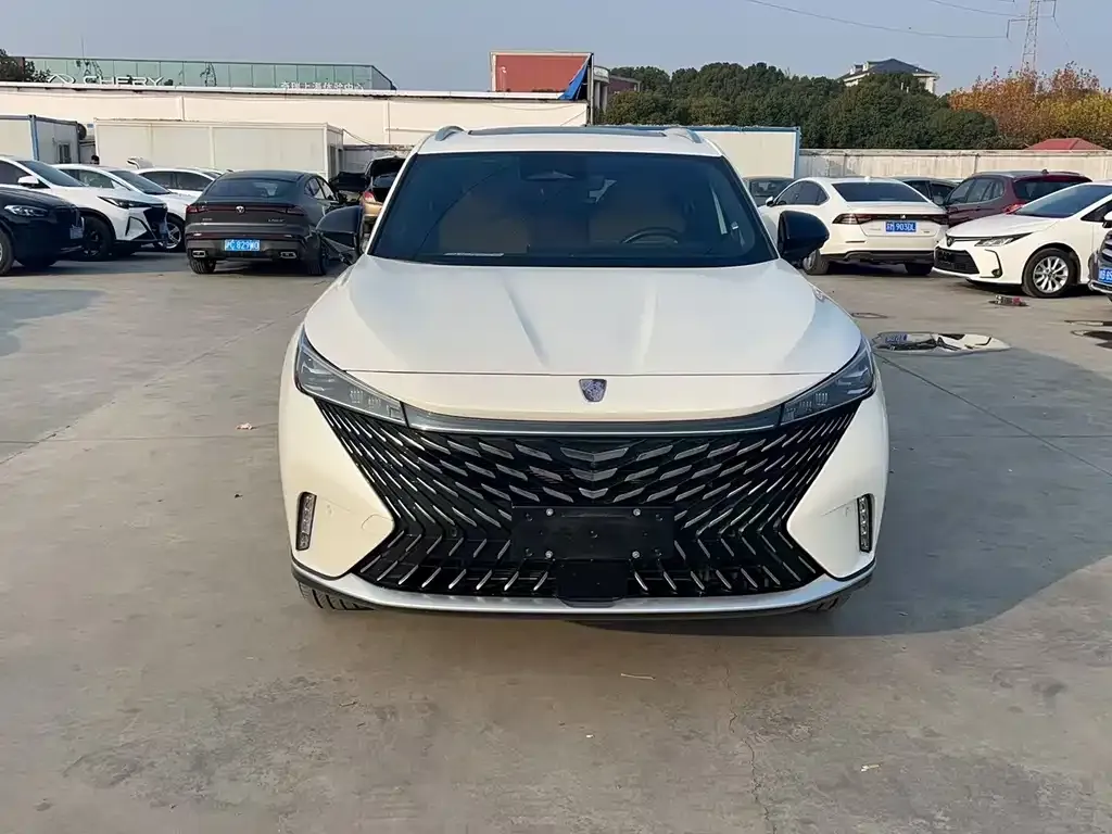 Roewe RX5 — фото 1