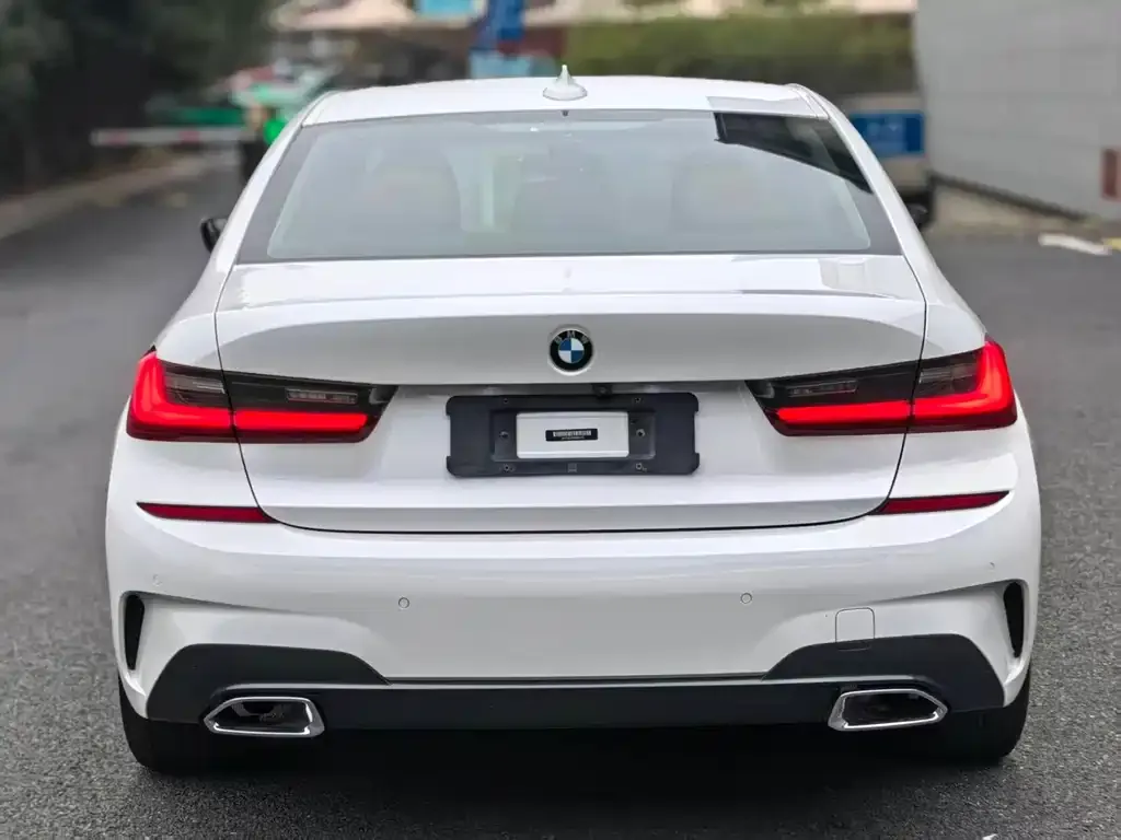 BMW 3 Series — фото 4