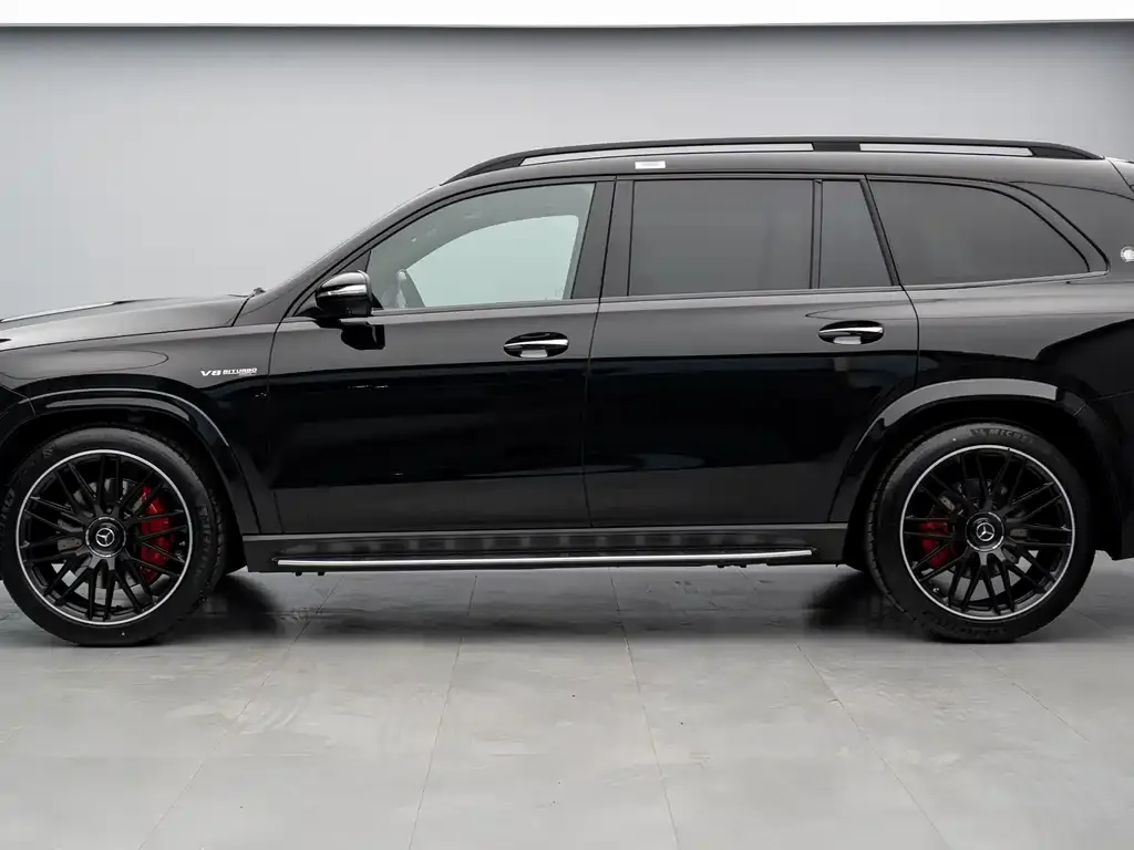 Mercedes-Benz GLS AMG — фото 5