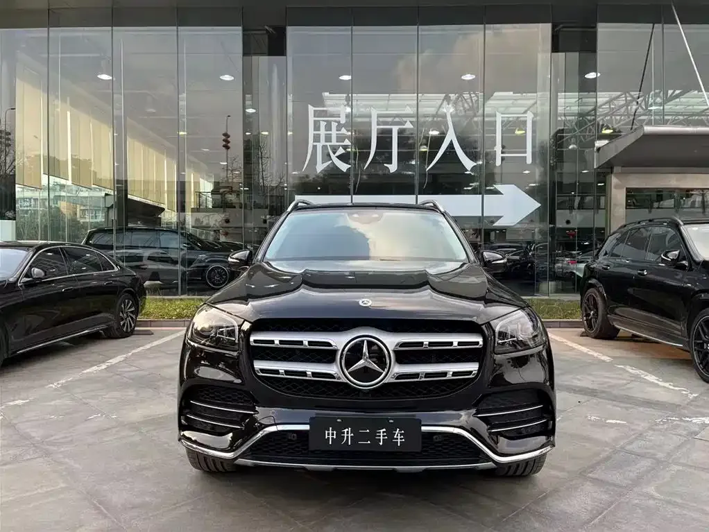 Mercedes-Benz GLS — фото 10