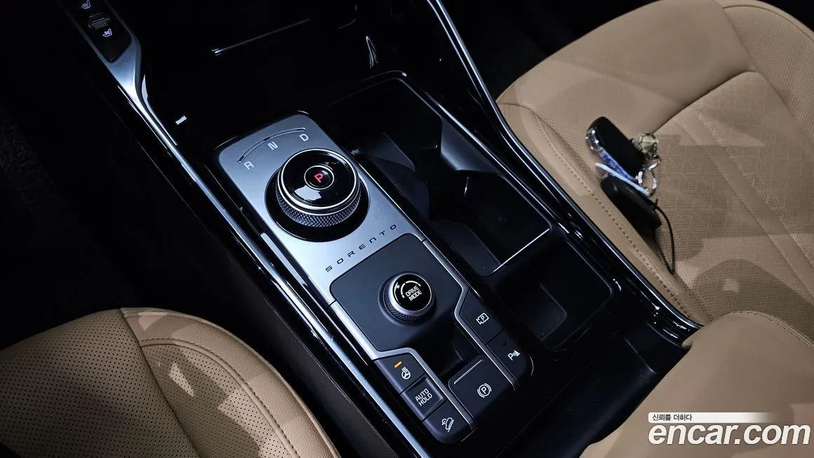 Kia Sorento — фото 9