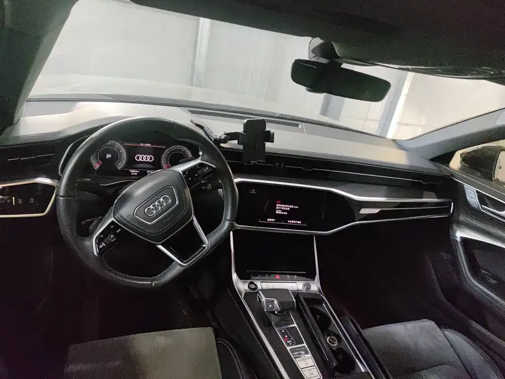Audi A6L — фото 5
