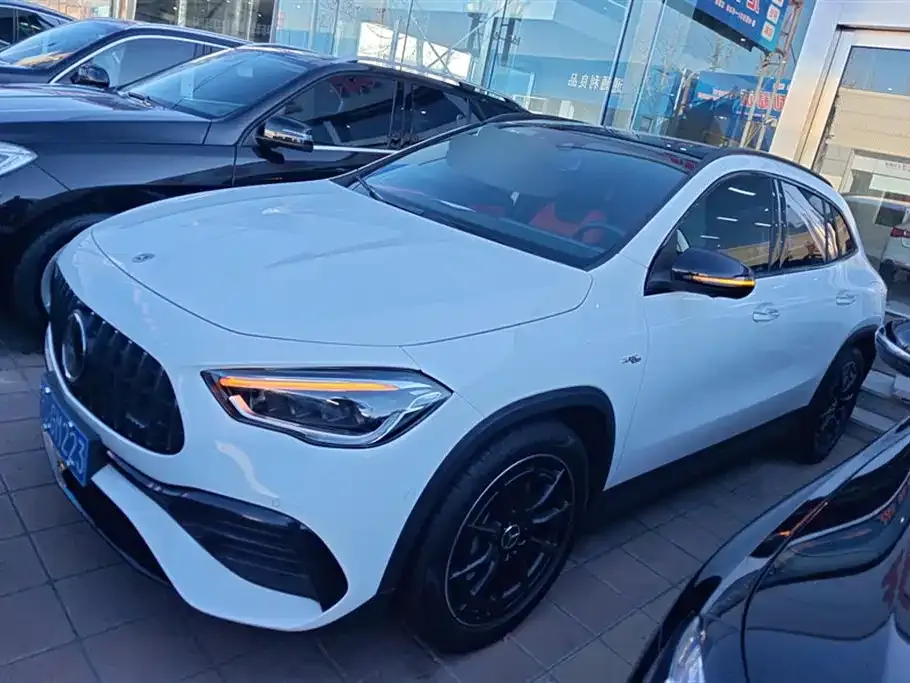 Mercedes-Benz GLA AMG — фото 1