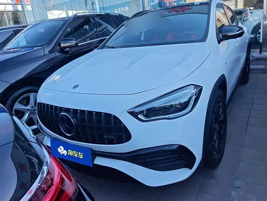 Mercedes-Benz GLA AMG — фото 7