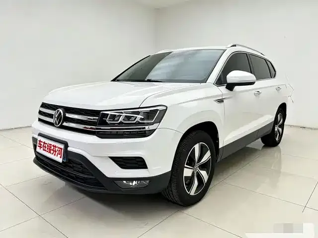 Volkswagen Tharu — фото 1
