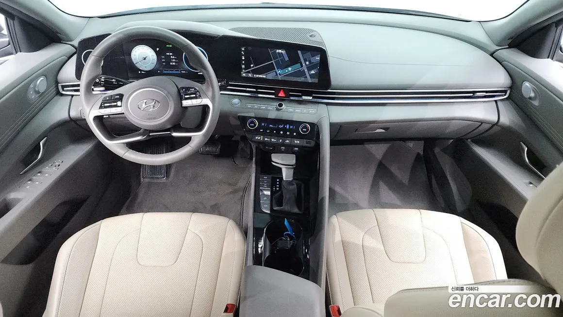 Hyundai AVANTE — фото 2