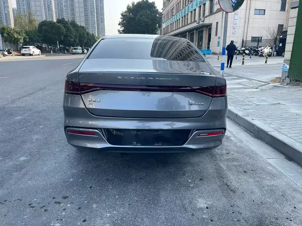 BYD Qin PLUS — фото 9
