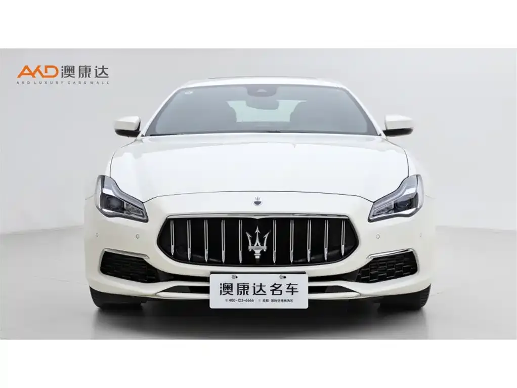 Maserati Quattroporte — фото 2