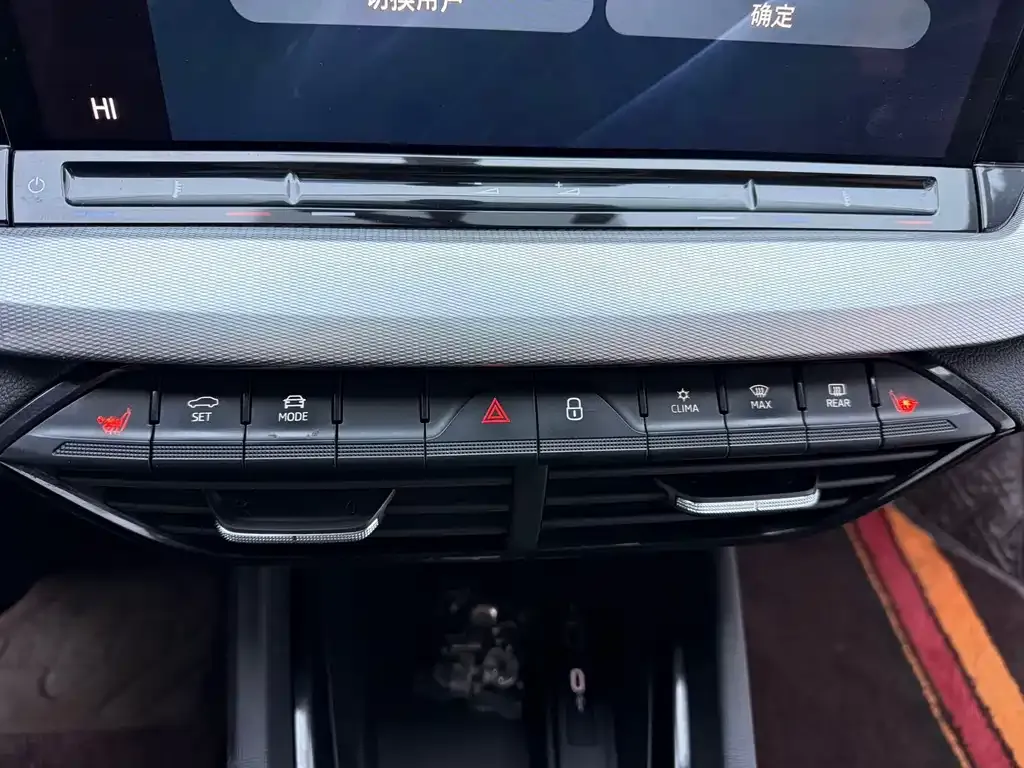 Skoda Octavia — фото 5