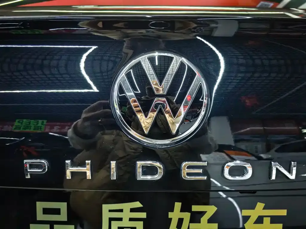 Volkswagen Phideon — фото 4
