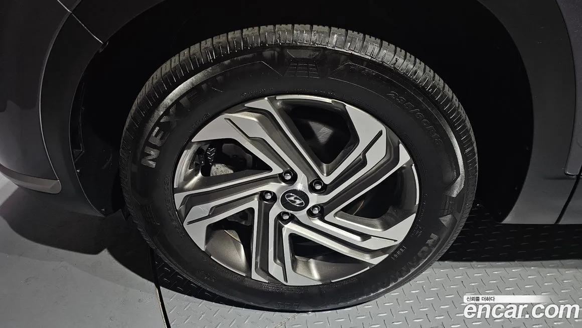 Hyundai Santafe — фото 2