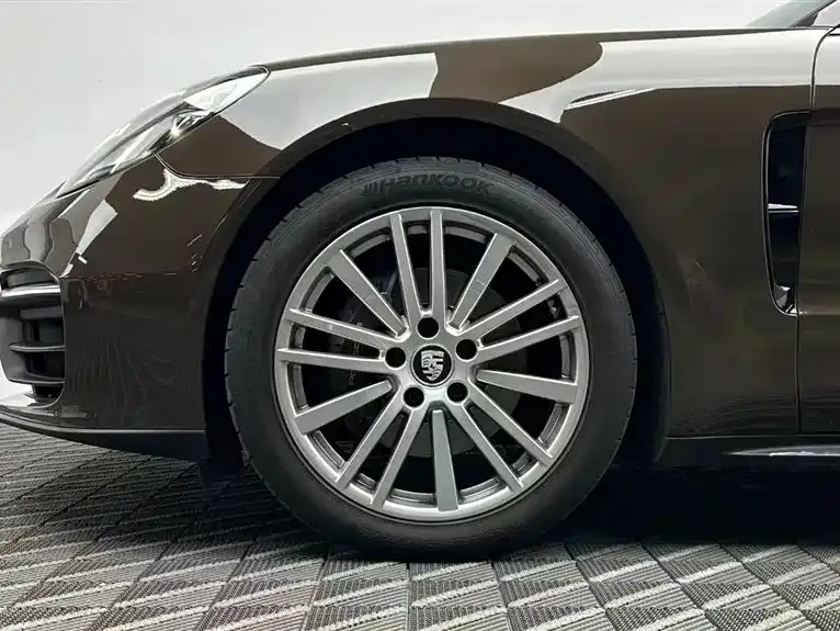 Porsche Panamera — фото 10