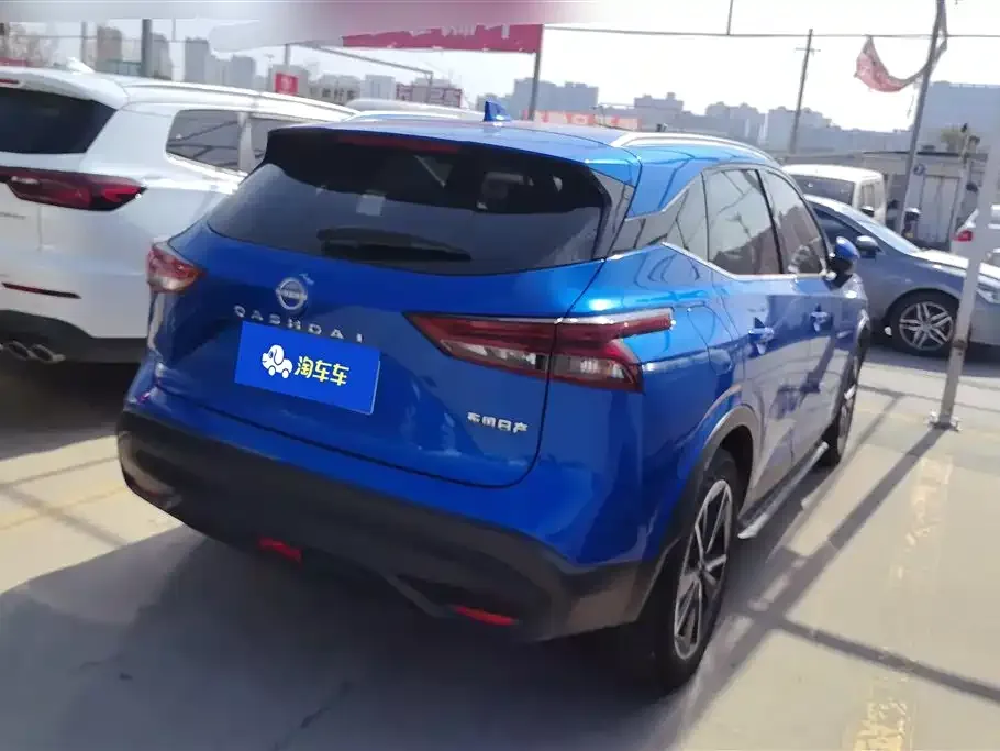 Nissan Qashqai — фото 9
