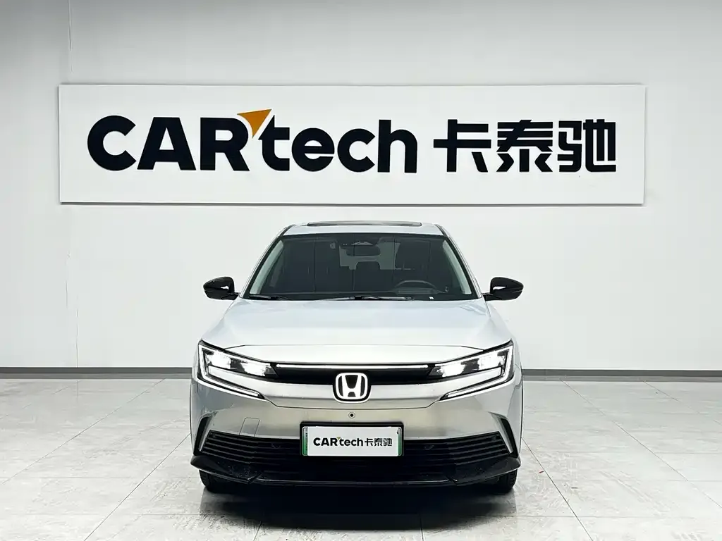 Honda e:NP2 — фото 3