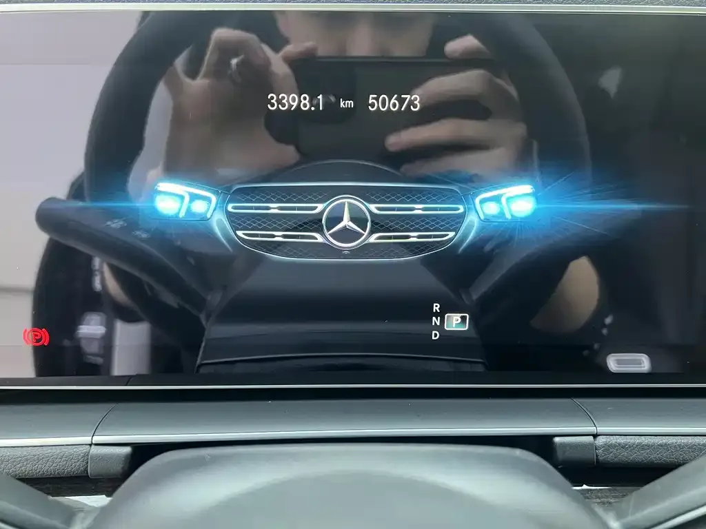 Mercedes-Benz GLE — фото 5