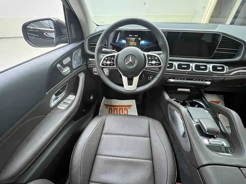 Mercedes-Benz GLE — фото 9