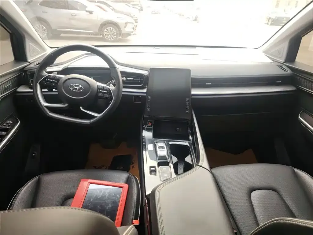 Hyundai Custo — фото 8