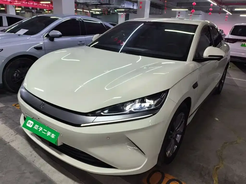 BYD Qin L — фото 1