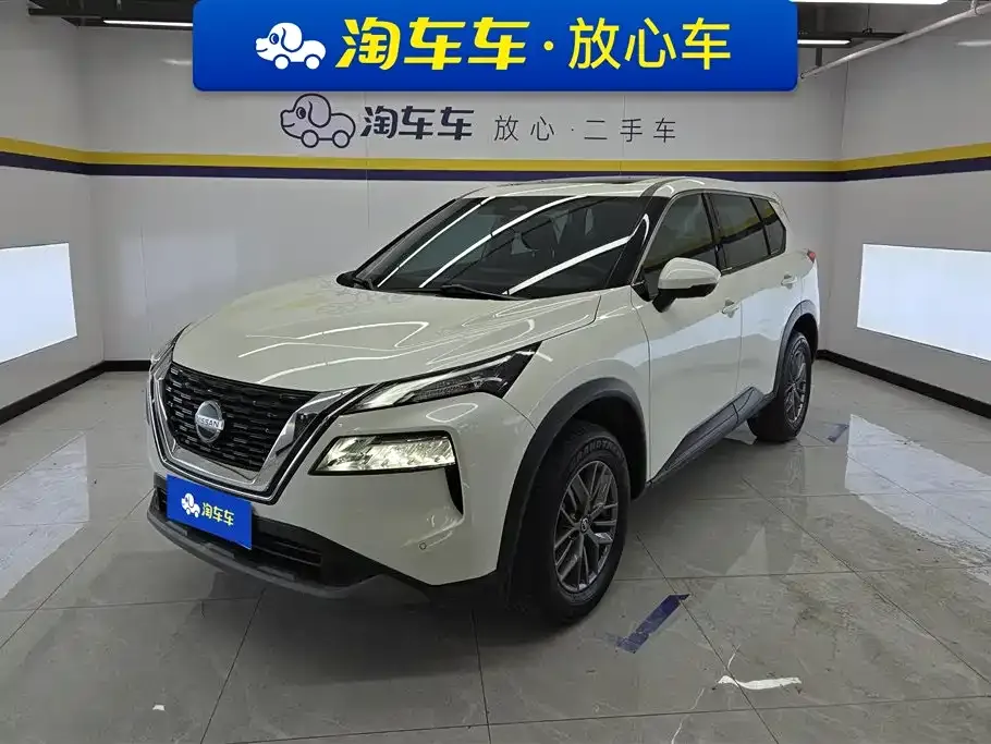 Nissan X-Trail — фото 1