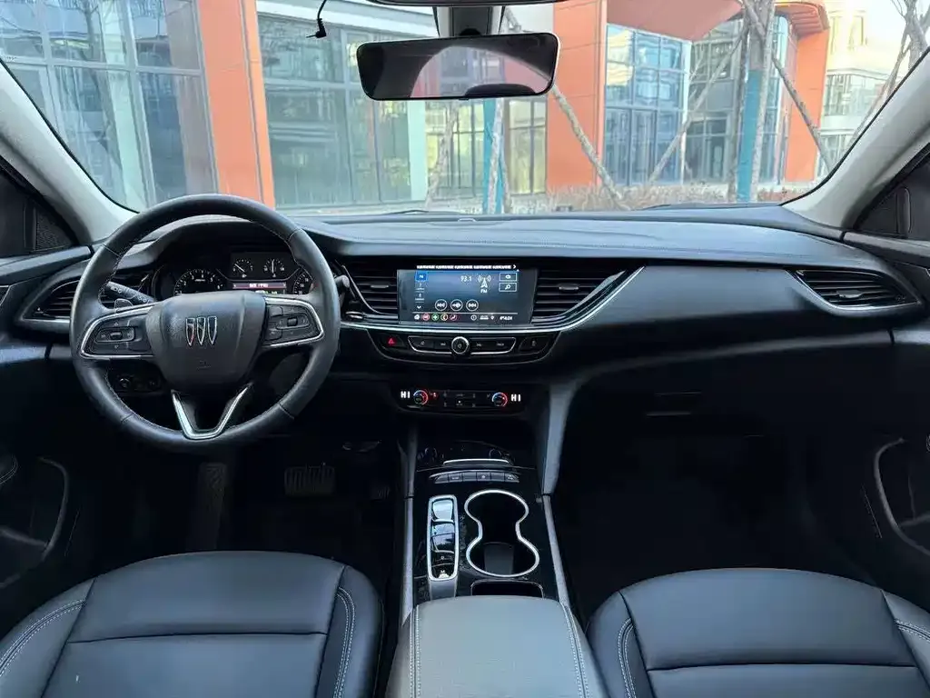 Buick Regal — фото 3